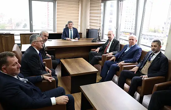 KTO yönetimi, Milletvekili Dursun Ataş'ı ziyaret etti