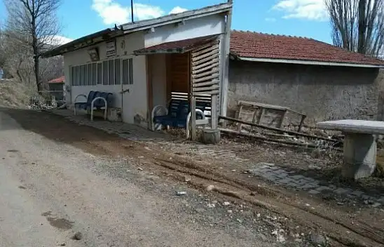 Mahalleli isyan etti: Cami var, abdesthane yok