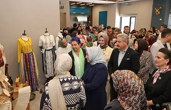 Melikgazi Belediyesi Gülük Sosyal Yaşam Merkezi'ni tanıttı