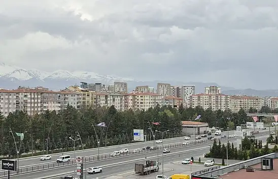 Meteoroloji Kayseri'ye saat verdi! Sağanak yağış geliyor