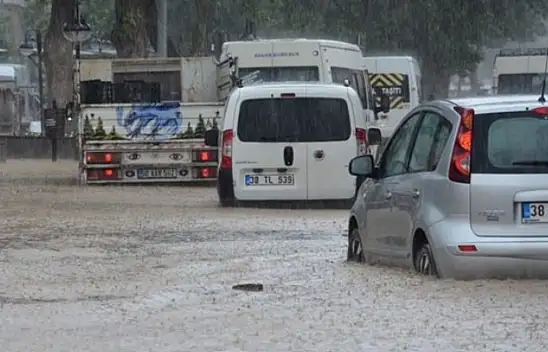 Meteoroloji Kayseri'yi uyardı: Özellikle 2 ilçeye dikkat!