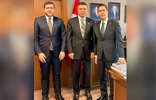 MHP'de hareketli saatler! Kayseri Milletvekili o ismi ziyaret etti