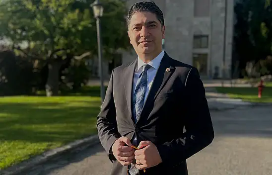 MHP'li vekil kime kızdı! Tespihle poz verdi, 'Sabır da bitti' dedi