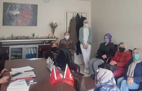 MHP Talas Kadın Kolları'ndan 'Paylaşarak kazanacağız' projesi