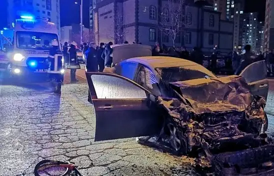 Feci kaza kameralara yansıdı