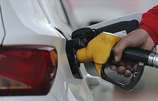 Motorinde 7 TL'lik indirim beklentisi: İşte pompaya yansıyacak tutar!