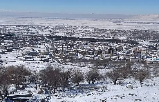 Muhtardan dikkat çeken mesaj: Aklını başına al Develi!