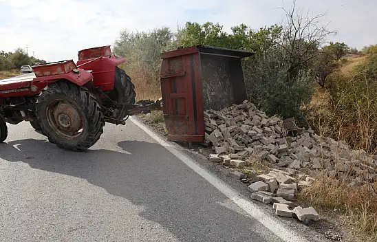 Nevşehir'de traktör rampayı çıkamadı: 2'si çocuk 3 kişi yaralandı