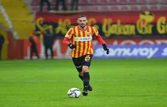 Onur Bulut Beşiktaş'a transfer oldu