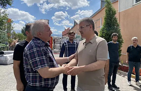 OSB'de yanan fabrikaya ziyaret