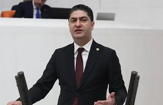 Özdemir ifşa olan firmaları Bakan'a sordu