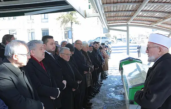 Özhaseki ve beraberindeki AK Partililer o ismi yalnız bırakmadı!
