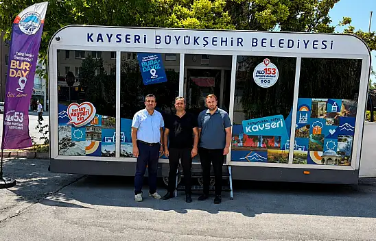 Pazarda, parkta, meydanda: Büyükşehir vatandaşları dinliyor