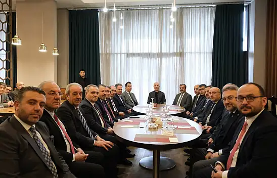 Rektör Karamustafa Sivas'ta toplantıya katıldı!