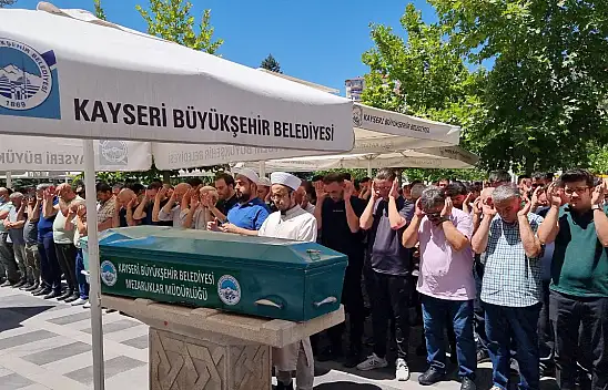 Saadet Partisi'nde acı gün!