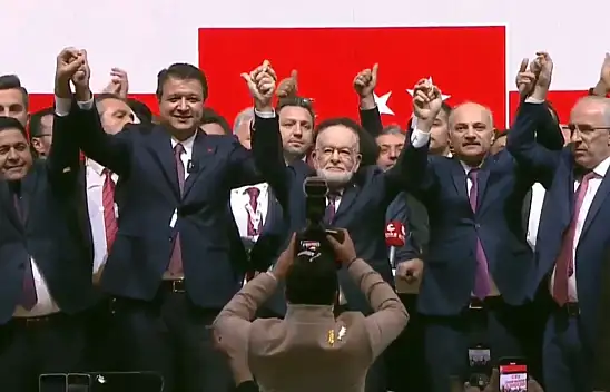 Saadet Partisi'nin Kayserili yeni Genel Başkanı Mahmut Arıkan kimdir?