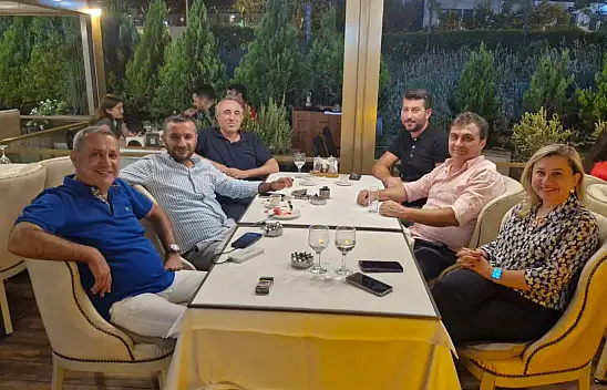 Seçim öncesi AK Parti'ye geçen Başmısırlı'dan DEVA buluşması! Özhaseki ile helalleşmeyen isimle buluştu