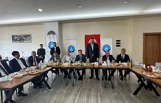 Seçim öncesi dikkat çeken buluşma!