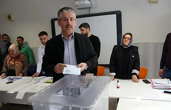 'Seçimin kaderini ilk defa oy kullanacaklar belirleyecek'