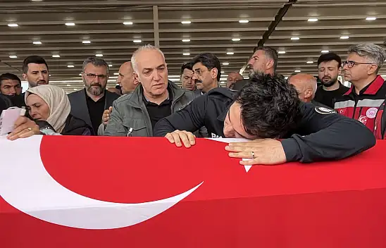 Şehit polis son yolculuğuna uğurlandı