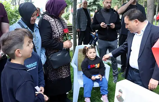 Şehitlikte bayram hüznü...
