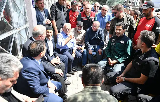 Sel felaketinde cansız bedenine ulaşılmıştı! Kayseri protokolü Saraç'ın ailesini ziyaret etti