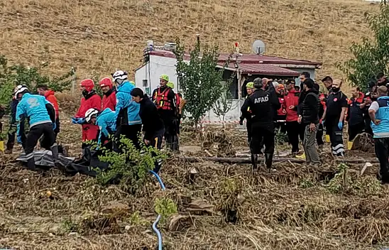 Sel sularına kapılmıştı! Saraç'ın cansız bedenini o isimler bulmuş