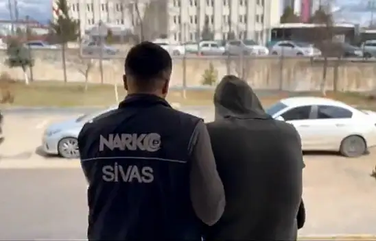 3 ayrı uyuşturucu operasyonu: 10 tutuklama