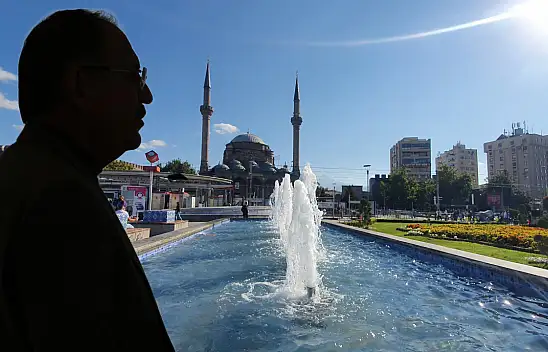 Siyaseti bırakan Özhaseki, 183 gündür oraya da uğramıyor! Peki, oraya geri dönecek mi?