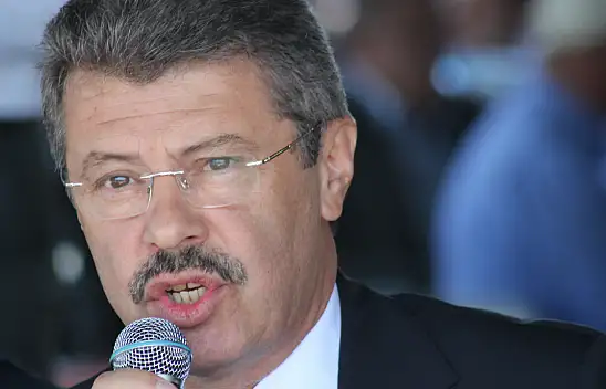 Şok iddia: Akay gözaltına alındı mı?