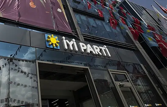 Son dakika! İYİ Parti Kayseri'de istifalar peş peşe geliyor