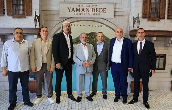 Başkan İstanbul'a gitti, Kayserilileri davet etti