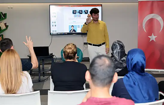 Talas'ta anlamlı eğitim! İşaret dili öğrendiler