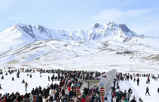 Teleferikten düştü sanılmıştı... Erciyes'teki olayın arkasından akılalmaz bir sebep çıktı!