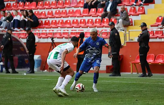 Erciyes 38 FK son dakikada galibiyeti kaçırdı