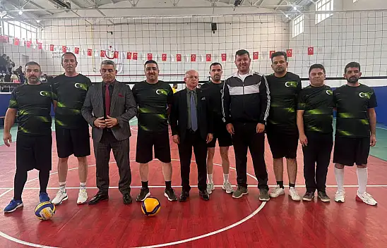 Tomarza'da bu kez öğretmenler yarıştı!