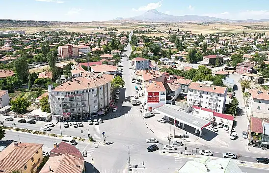Tomarza'da temizlik çalışmaları