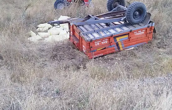 Kayseri'de traktör şarampole yuvarlandı: 1 ölü