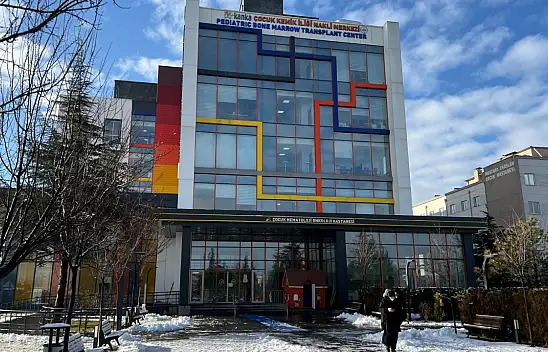 Tramvay ve duraklarda unutulan 185 bin liralık eşya umut oldu!