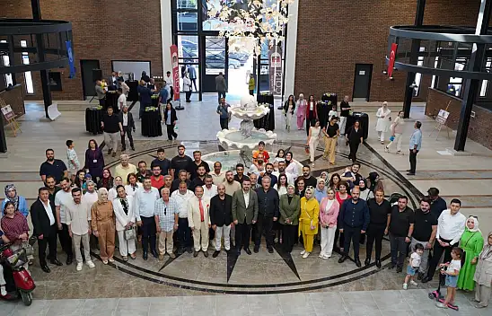 Türkiye'de örneği olmayan Kayseri'nin yeni çarşısını gezdiler!