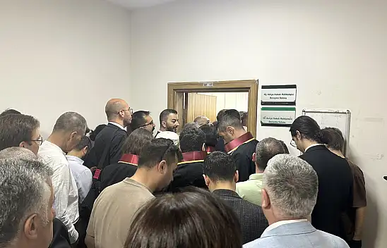 Türkiye'nin merakla beklediği davayı Ankara'da takip ettiler