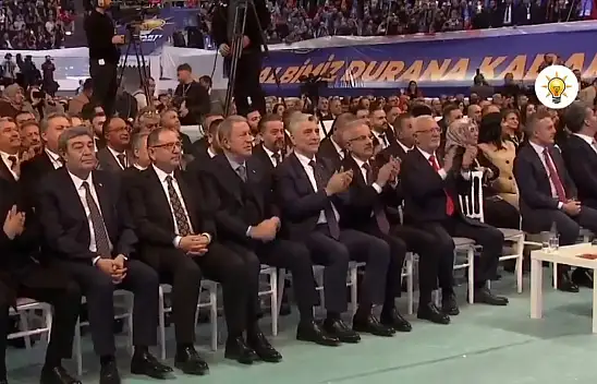 'Ülkenin bütçesi tam takır kuru bakırdı' diyen Elitaş: Artık vatandaş bizden fiber internet istiyor!