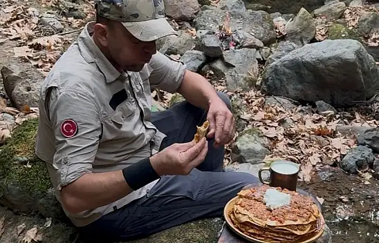 Ünlü şef doğada Kayseri'nin o yemeğini yaptı