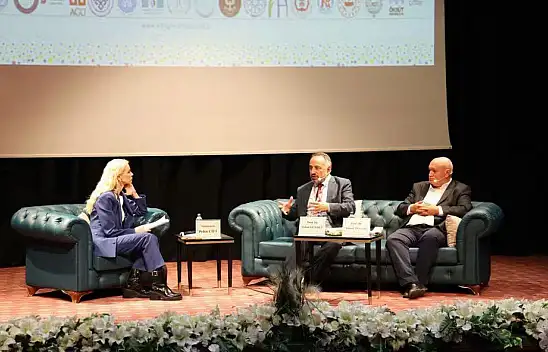 Ünlü sunucudan Kayseri paylaşımı! O sözler dikkat çekti