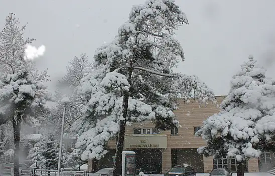 Kayseri Valisi açıkladı: Okullar tatil