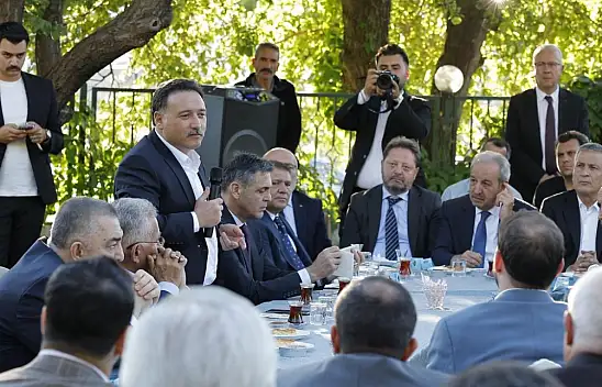 Vali Çiçek, merhum Şenol Esmer için taziyeleri kabul etti