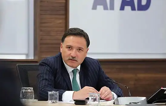 Vali Çiçek'ten Babalar Günü mesajı