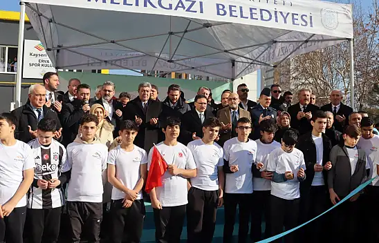 Vali: Gençlerimize karşı kurulan tuzaklara meydan okuyoruz