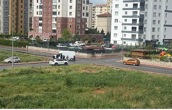 Vatandaşı korkutan yolda yine kaza!