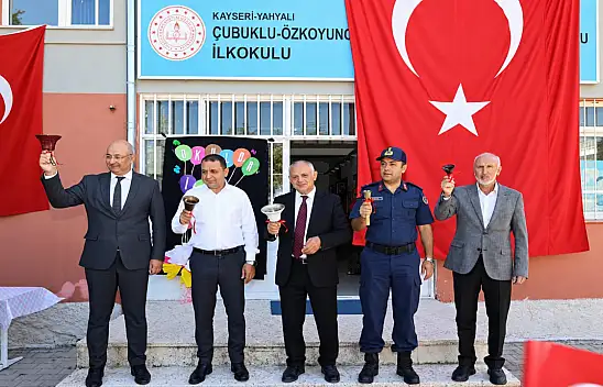 Yahyalı'da yeni eğitim yılına kırtasiye desteği